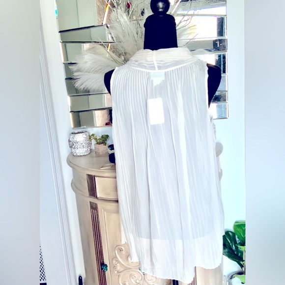 NW with detail Tracy Reese Sleeveless Silk Top, Tan Ivory
Size 8 - Picture 4 of 8